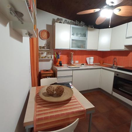 דירות Casina Di Tea לוקה מראה חיצוני תמונה