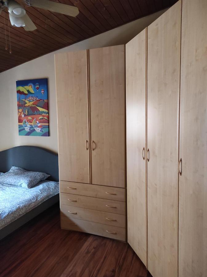 דירות Casina Di Tea לוקה מראה חיצוני תמונה